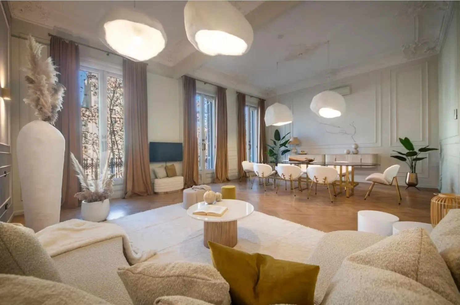 Elegant Nest Apartment Milan Italy